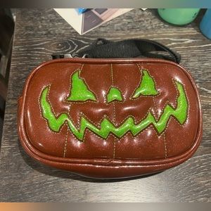 Love Pain and stitches fanny pack